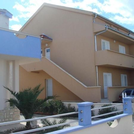 Apartments Domuzin Biograd Na Moru Esterno foto
